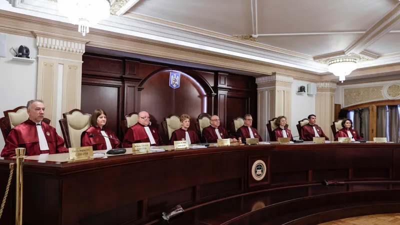 Judecătorii CCR iau pensii speciale de 1.000.000€. UE le consideră prea mari și ne-a tăiat fondurile - Foto: Inqaum Photos / Octav Ganea