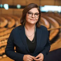 Adina Vălean