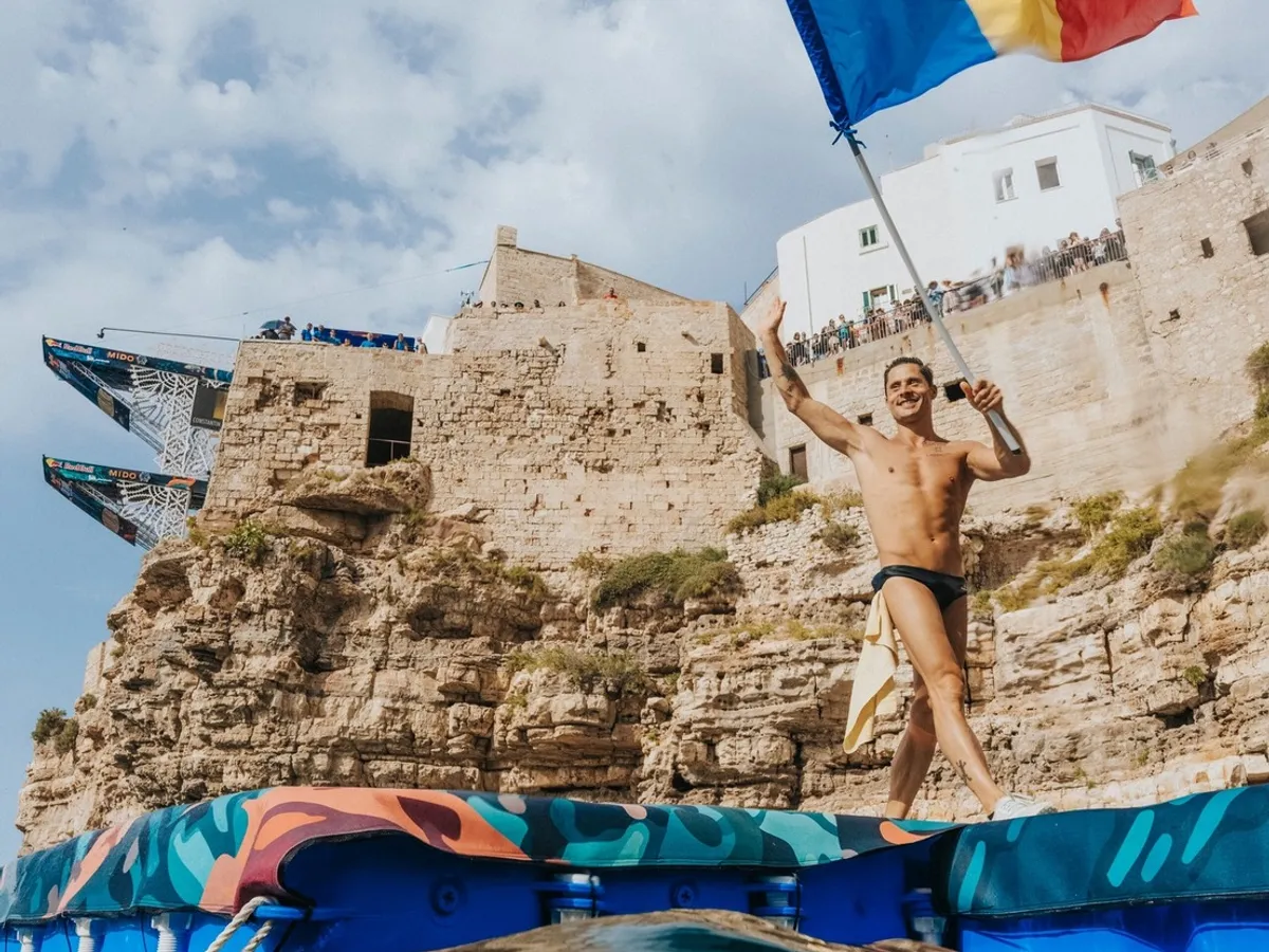 Bronz pentru România, la sărituri de la mare înălţime, la Campionatele Mondiale de Nataţie - Foto: Facebook / Constantin Popovici (Imagine cu rol ilustrativ)