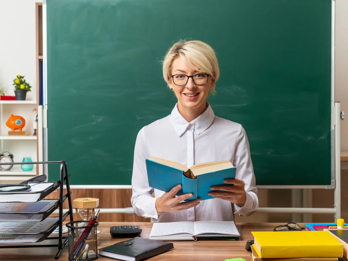 Profesoară - Foto: Freepik (Imagine cu rol ilustrativ)