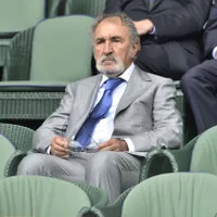 1.500 €/lună chiria plătită de Țiriac statului pentru terenul pe care a ridicat un aeroport privat / Profimedia