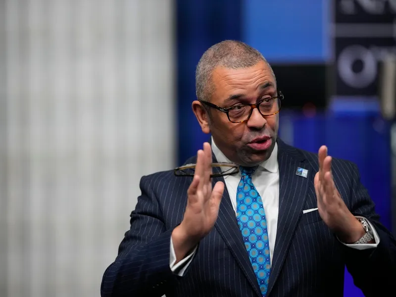 James Cleverly, la reuniunea NATO de la București. / Foto: Profimedia