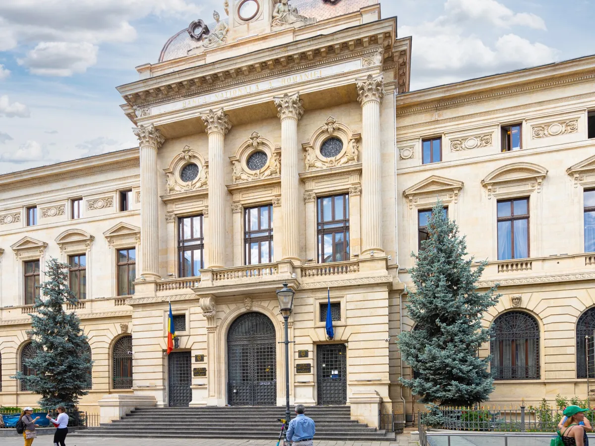 Rezervele bancare ale României scad de la lună la lună. Ce a anunțat BNR Foto:  Shutterstock  (fotografie cu caracter ilustrativ)