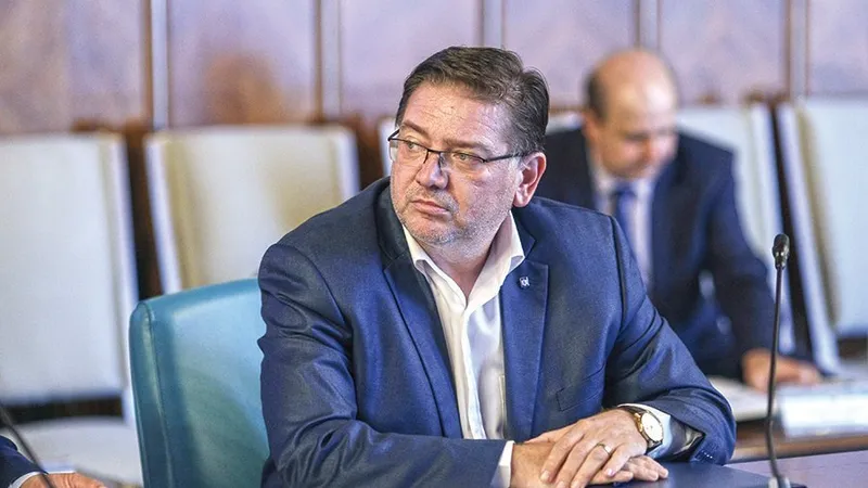 Costin Mihalache, cancelarul Guvernului - Foto: INQUAM PHOTOS/ George Călin