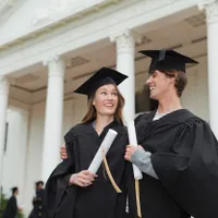 Modificări majore în învățământ! Ce vor conține, din 2024, diplomele? Va permite acces la informații - Foto: Profimedia Images/ Imagine cu caracter ilustrativ