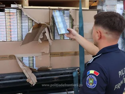 Camionul nu țigări - FOTO Poliția de Frontieră