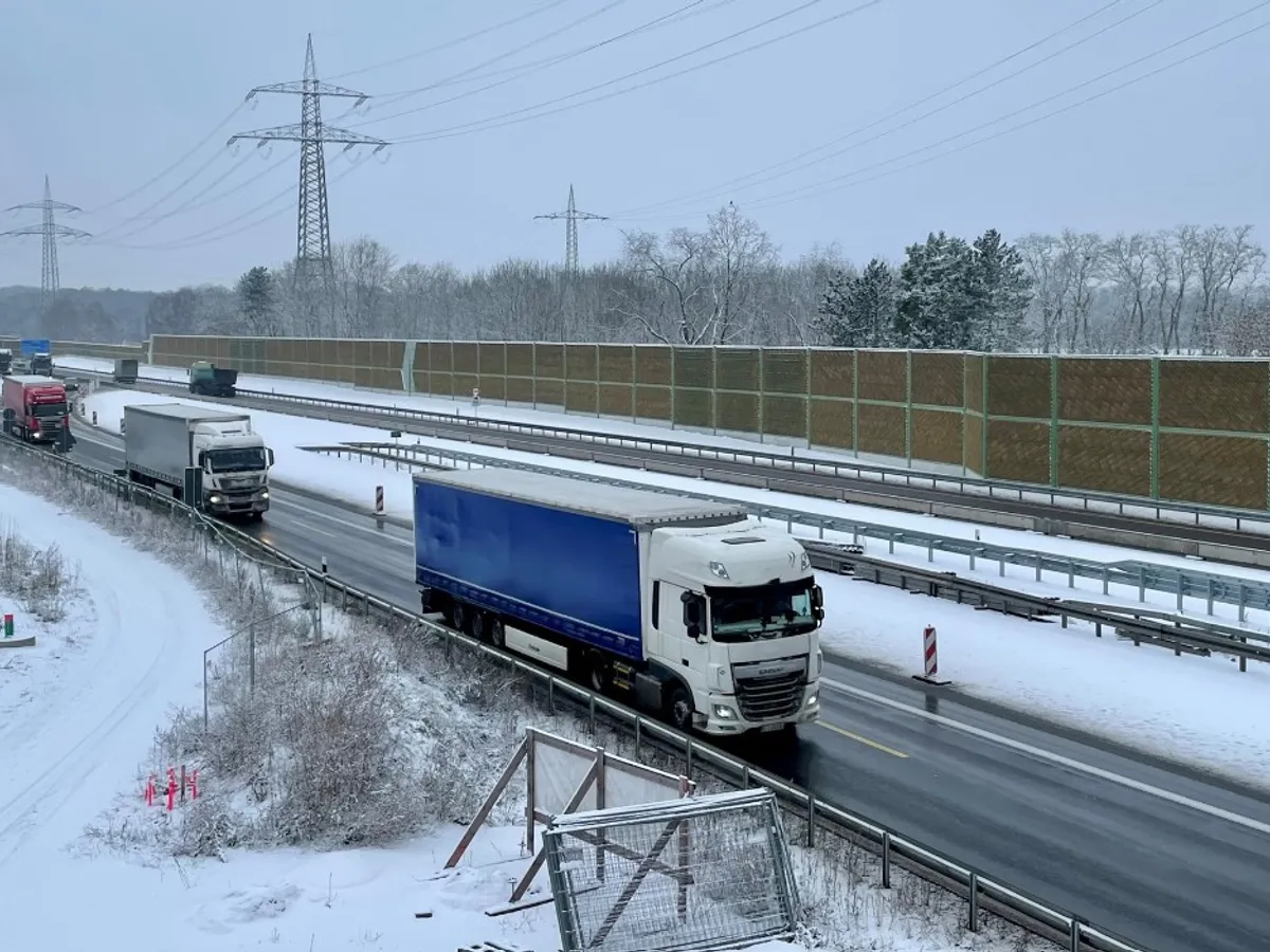 Camioane pe autostradă în Germania - Foto: Facebook / Trans.INFO (Imagine cu rol ilustrativ)