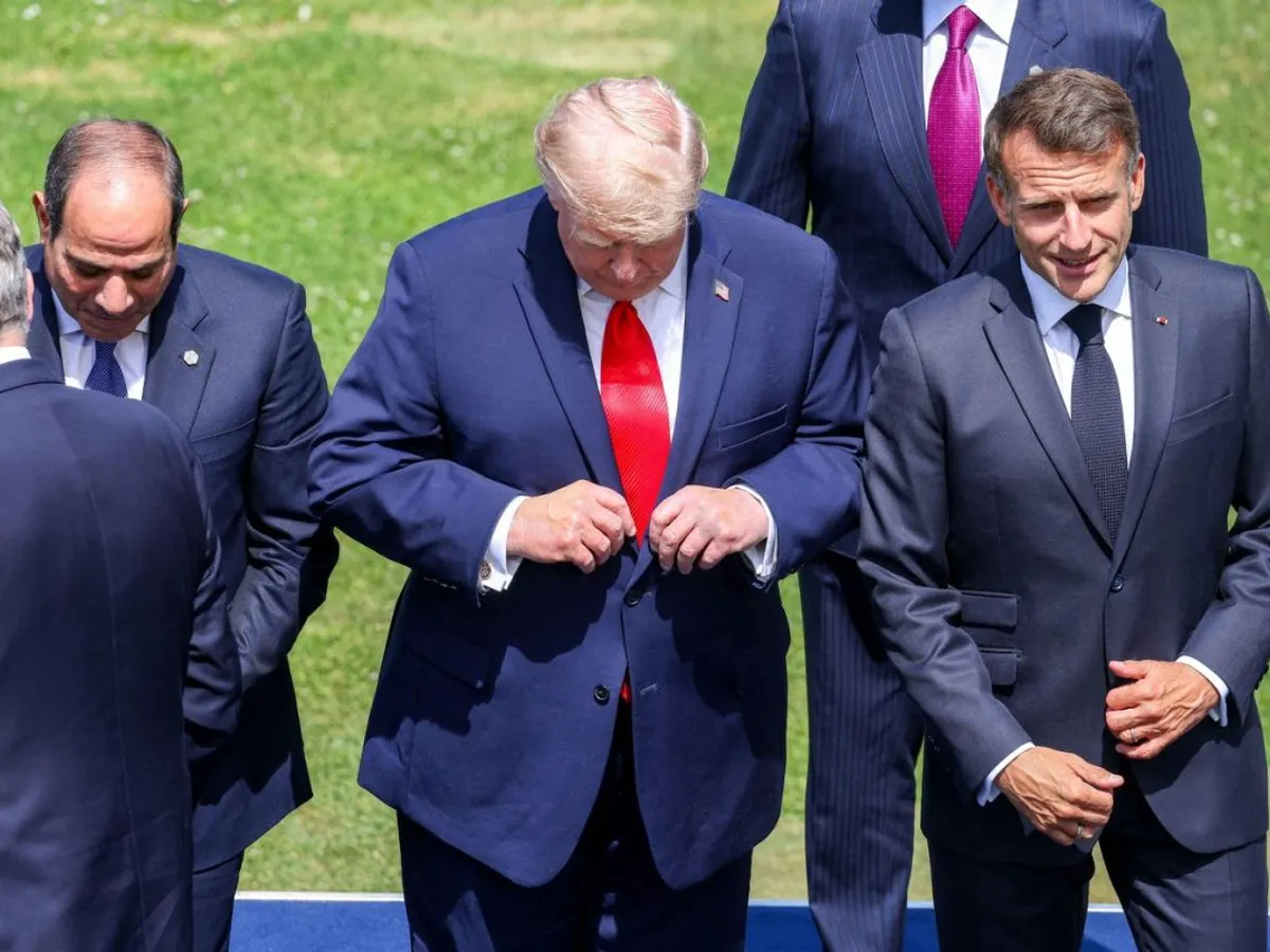 Donald Trump, la Summitul G7, alături de preşedintele Franţei, Emmanuel Macron - Foto: Profimedia Images