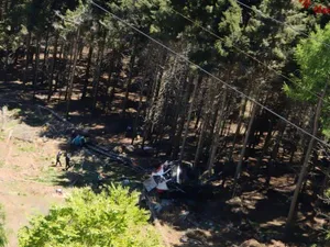 Accident foarte grav de teleferic în Italia, 12 morți/FOTO: bbc.com