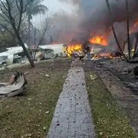 VIDEO Momentul terifiant în care un avion cu 62 de pasageri se prăbușește. „A dansat în spirală” - Foto: X