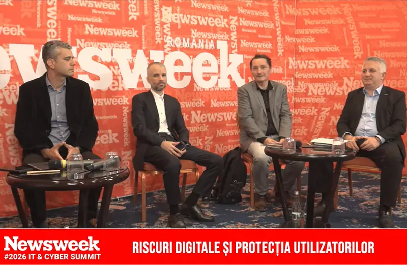 Octavian Alexiu, Șef Departament Autorizări și Numerotație, ANCOM, Alexandru Iordache, Manager Unu SEO Grup, Dan Cîmpean, Director al Directoratului Național de Securitate Cibernetic, Marius Bostan, fondator Repatriot Foto: NWR