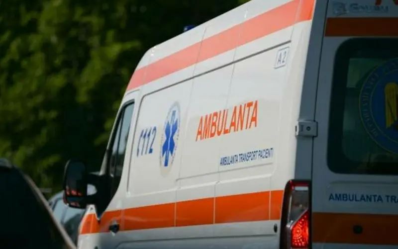 Ambulanță-  Foto: stirileprotv.ro