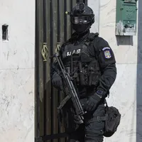 Mascații au săltat interlopii Foto: INQUAM Photos/ Octav Ganea (imagine cu rol ilustrativ- iulie 2020)
