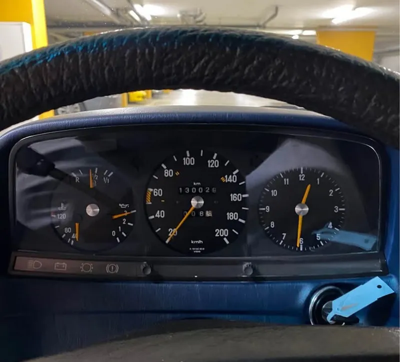 Mercedes „Cobra” impecabil, de 45 de ani vechime - Foto: Facebook Automarkt Schweiz