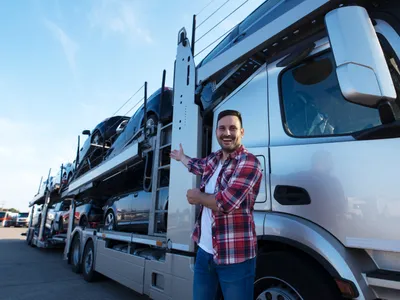 Mașini trimse la export - Foto: Freepik (ro ilustrativ)