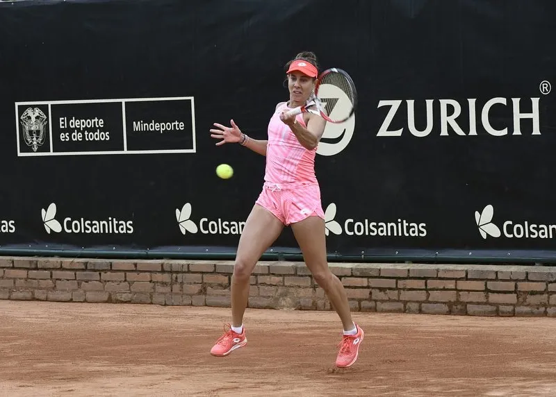 Mihaela Buzărnescu şi Anna-Lena Friedsam s-au calificat în semifinalele turneului de la Bogota. / Foto: tenisite.info