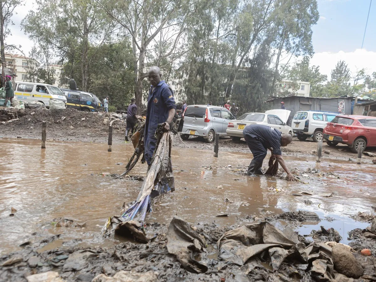 Inundații devastatoare în Kenya. Peste 60 de morți după o săptămână de ploi torențiale