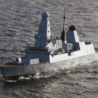 HMs Defender, implicat într-un incident în Crimeea/Foto: TASS