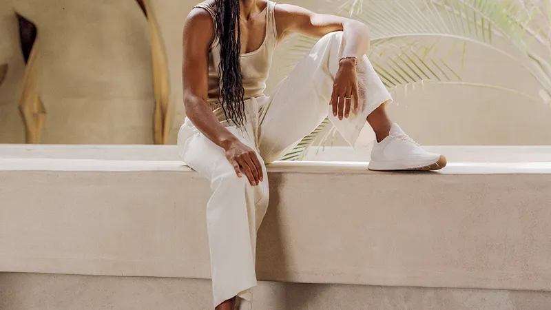 PE DRUMUL CEL BUN După ce a renunțat la sponsorul Nike, campioana olimpică Allyson Felix și-a fondat propria companie de încălțăminte pentru femei. Saysh și-a vândut întregul stoc la doar 40 de zile de la lansare
