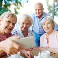 Ce au muncit pensionarii care vor lua și 2.000 lei în plus la pensie la recalculare? Cât au lucrat? - Foto: Freepik