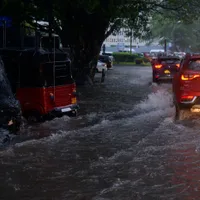 Peste 463.000 oameni grav afectați de dezastrele provocate de ploi. 15 morți, 20 răniți. Unde asta?: FOTO - Profimedia(imagine cu rol ilustrativ)