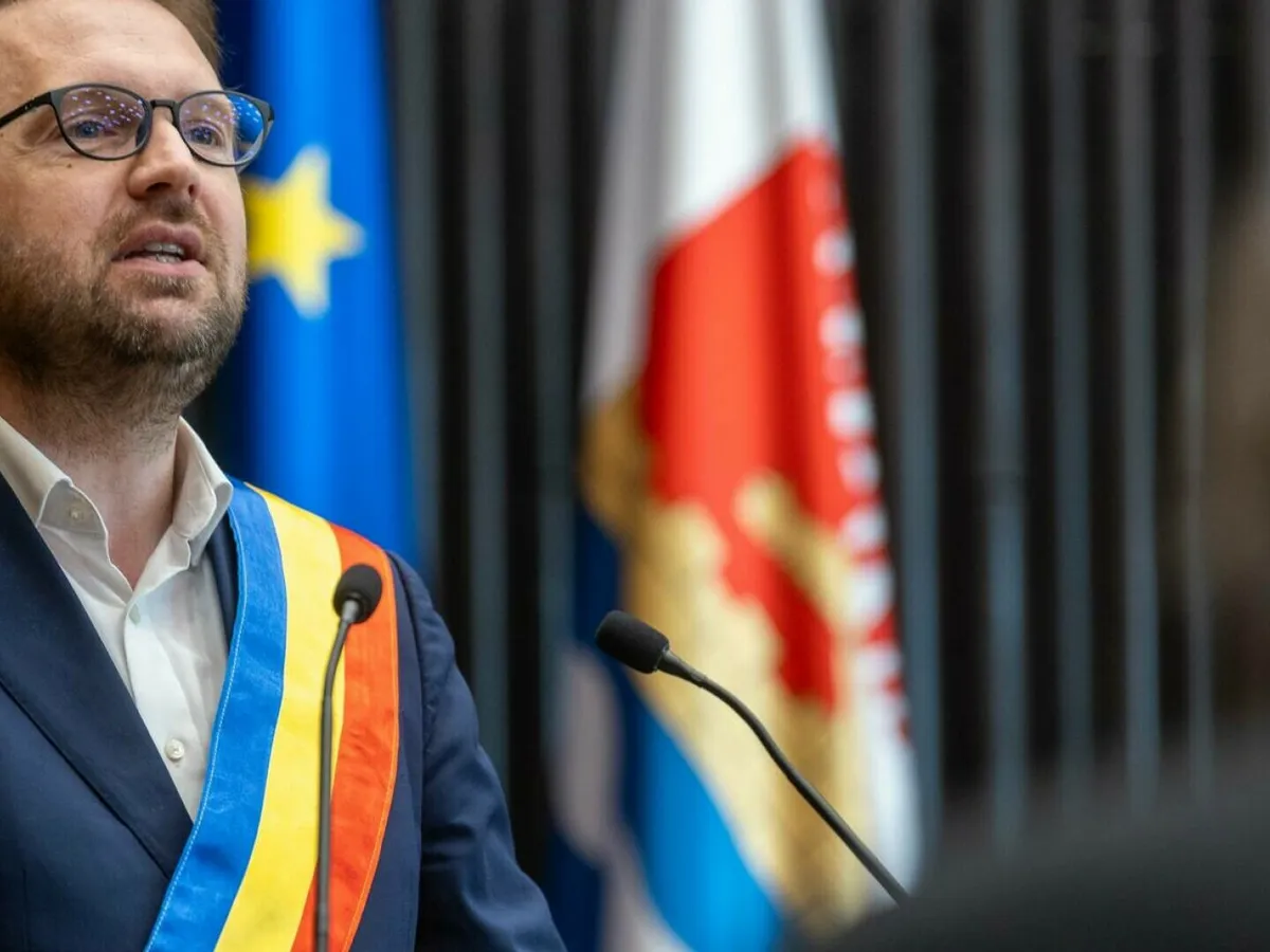 Dominic Fritz depune jurământul de credinţă faţă de România. Devine român