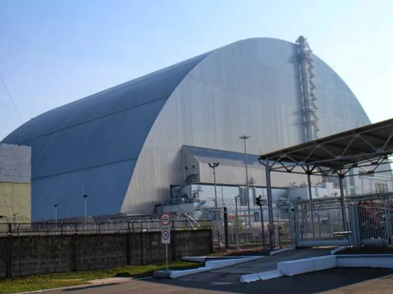 Ucraina denunță confiscarea de către Rusia a centralei de la Cernobîl drept "terorism nuclear"/FOTO: bbc.com