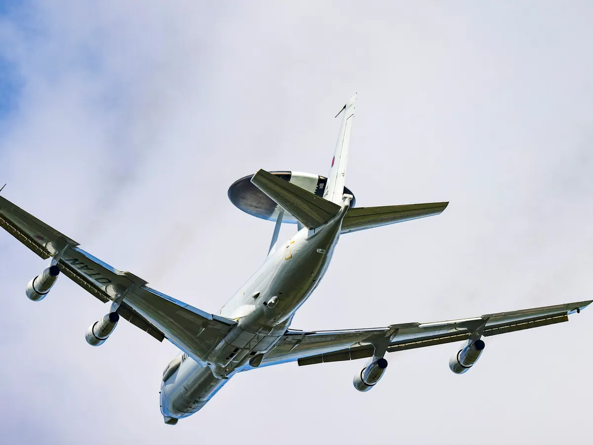 Avioane NATO spionează Rusia venind dinspre România și Bulgaria, după „retragerea” lui Trump - Foto: Profimedia images