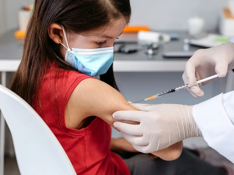 Prima tranşă de vaccin anti-COVID pentru copii (5-11 ani) ajunge în România între 21 şi 25 ianuarie. / Foto: medpagetoday.com