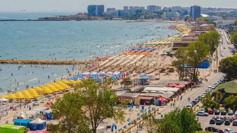 Bugetarii vor primi din nou tichete de cavanță / FOTO alltur.ro