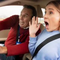Prostia periculoasă la frânare pe care o predau unii instructori auto. Cum frânezi corect? - Foto: Freepik (Imagine cu rol ilustrativ)
