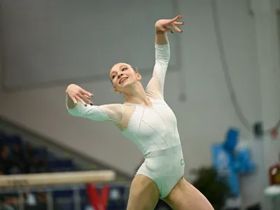 Gimnasta Ana Maria Bărbosu, evoluând la sol - Foto: Profimedia Images
