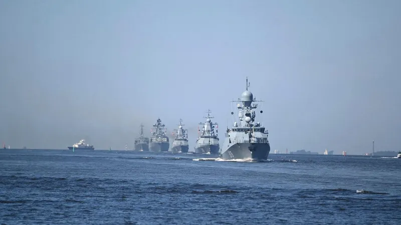 Ce blestem înseamnă Rusia la frontieră. "Navele ruseşti patrulând pe Dunăre" - Foto: Profimedia Images