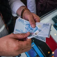 Perspectiva asociată ratingului Turciei este una "negativă", ceea ce înseamnă că o nouă retrogradare este posibilă în perioada următoare - Foto: Profimedia Images