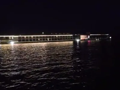 O navă sub pavilion elvețian a eșuat pe Dunăre, din cauza nivelului foarte scăzut al apei - Foto: Digi24