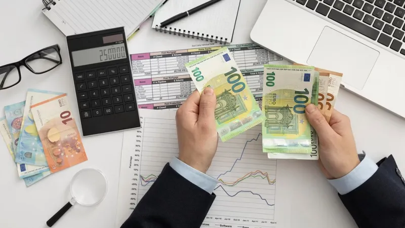 Românii ar putea câștiga mii de euro lunar în  alte țări europene Foto: Freepik.com - rol ilustrativ