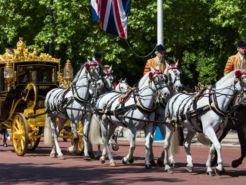 Diamond Jubilee State Coach, folosită de încoronarea Regelui Charles al III-lea - Foto: Flickr/Michael Garnett