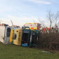 Camionul care a derapat în șanț în Germania - Foto: Wochen Blatt
