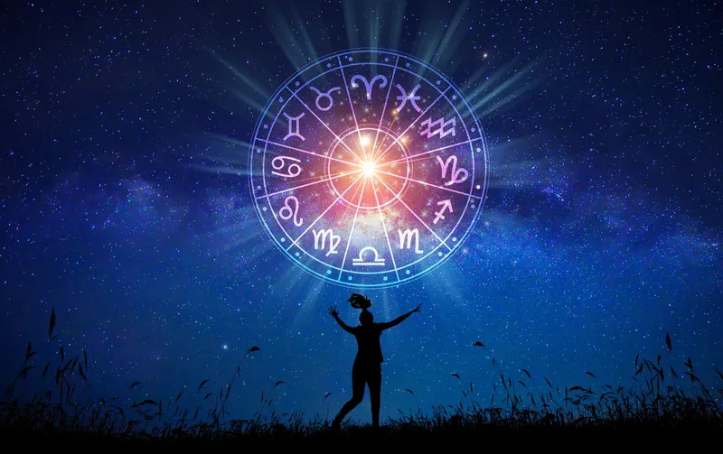 Horoscop - Foto: Profimedia Images (Imagine cu rol ilustrativ)