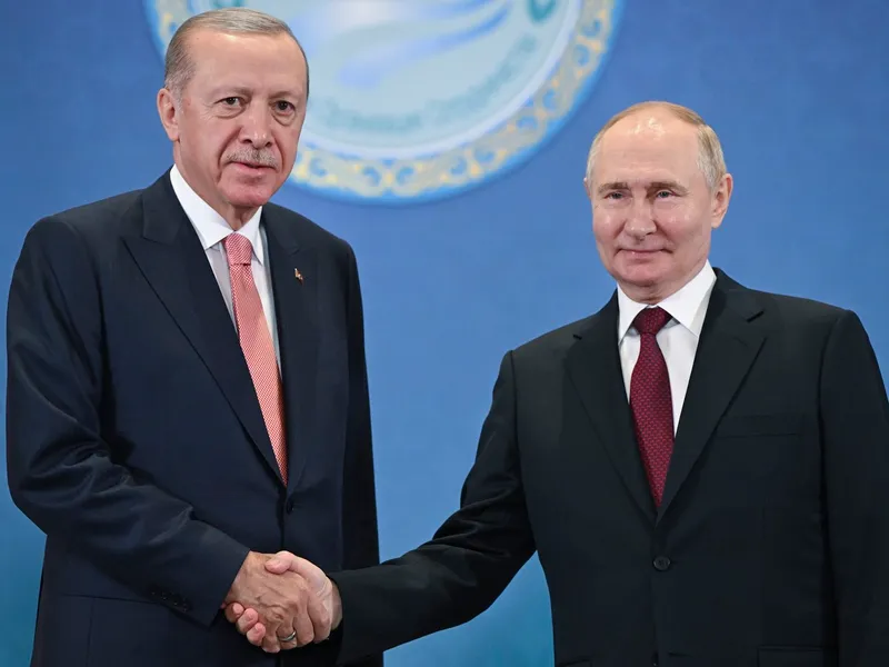 Erdogan l-a invitat personal pe Putin la negocierile de pace de la Istanbul. Vine și Trump - Foto: Profimedia images
