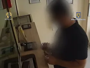 Escrocherie cu bancnote de 50 $. Escrocii le-au plasat în România. DIICOT încearcă să le recupereze - Foto: DIICOT- Poliția Română