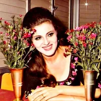 Recunoașteți personajul? Regina muzicii populare românești ce a trăit în sărăcie lucie. Cine e? - Foto: Arhiva / imagine cu rol ilustrativ