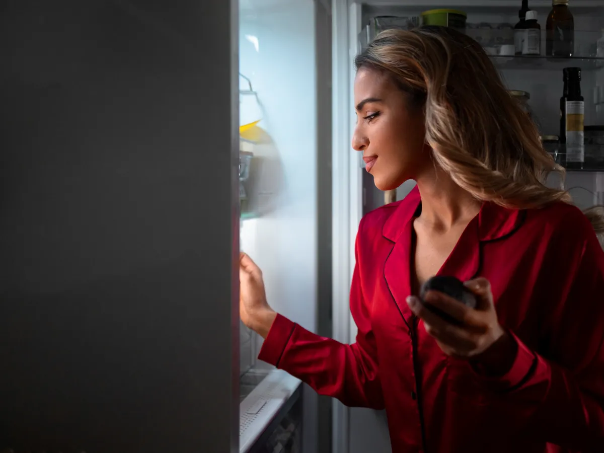 Cât poți ține salata boeuf în frigider după ce ai făcut-o. Contează temperatura la care este setat frigiderul?