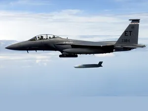 Lockheed Martin, acord cu Armata SUA de 4.300.000.000$ pentru temutele rachete JASSM-ER și LRASM - Foto: Lockheed Martin