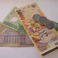 Marcel Boloş: Salariul minim va creşte - Foto: Wikimedia/MattiasS/CC BY-SA 3.0