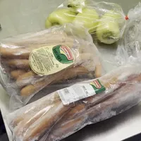 ANPC a descoperit hao pe Valea Prahovei. Mâncare expirată și mizerie pe banii turiștilor foto: facebook/ ANPC captură video