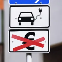 Germania a tăiat total „Rabla Plus”, subvențiile pentru mașini electrice. Erau de până la 4.500 € - Foto: Profimedia Images