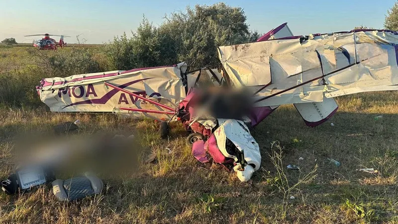 Accident aviatic la Gura Portiței. Două persoane au murit după ce s-au prăbușit cu un avion - Foto: Ordinea.Ro