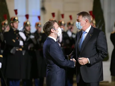 Iohannis și Macron se întâlnesc miercuri dimineață la Baza Aeriană „Mihail Kogălniceanu"/FOTO: Facebook/KlausIohannis