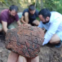 Cum se extrăgea sarea din apă acum 8.000 de ani în Neamț. Descoperire uluitoare a arheologilor Foto: arheolog dr. Vasile Diaconu